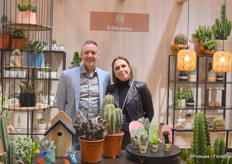 Joey de Knegt and Anke van Hemert with Edelcactus